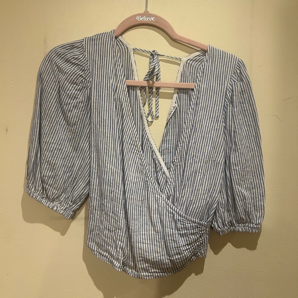 Abercrombie Searsucker Linen Top